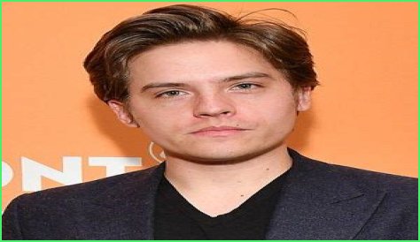 Dylan Sprouse Height Weight Shoe Size Measurements Family Ethnicity